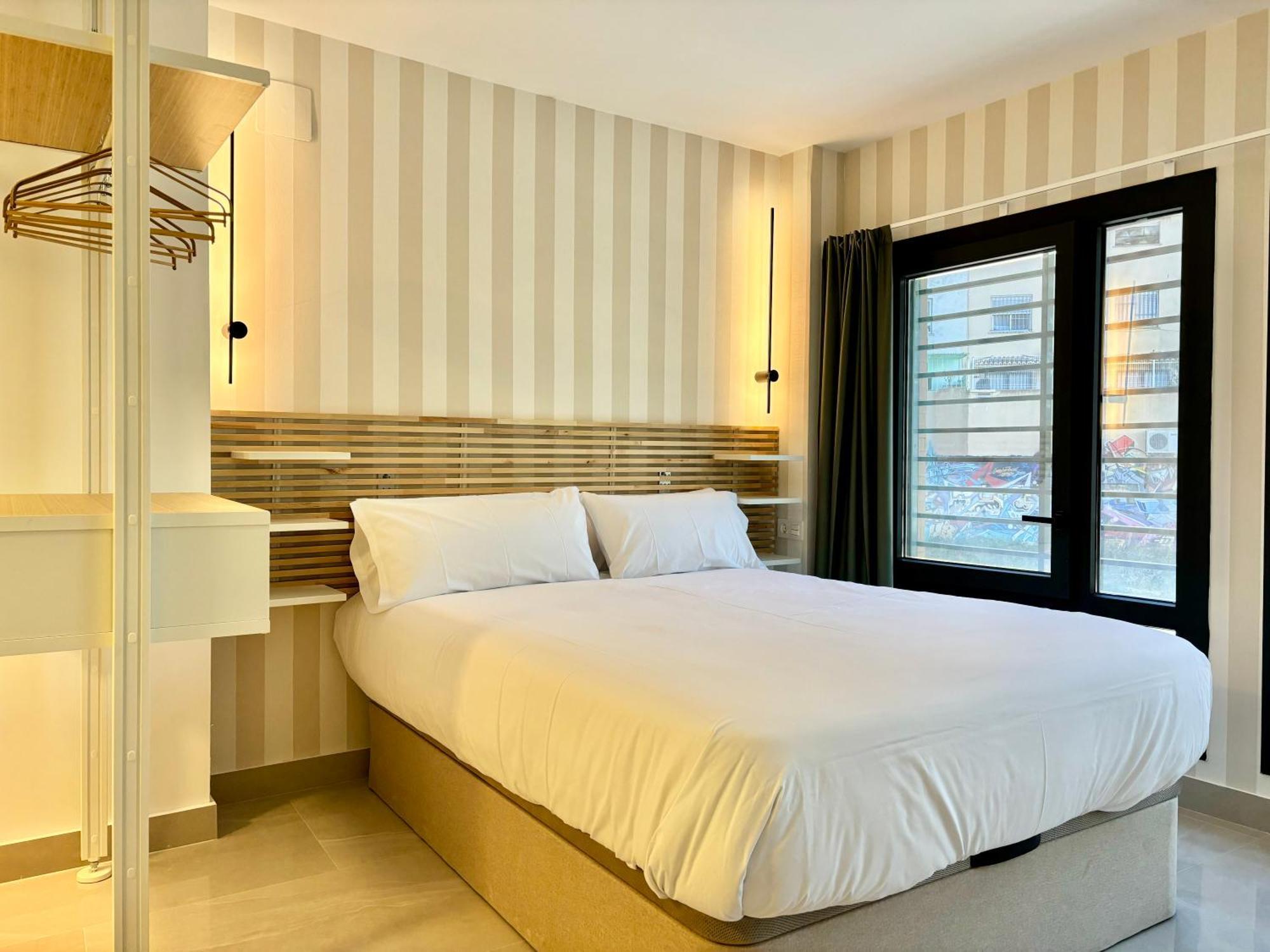 Gulliver Suites Valence Extérieur photo