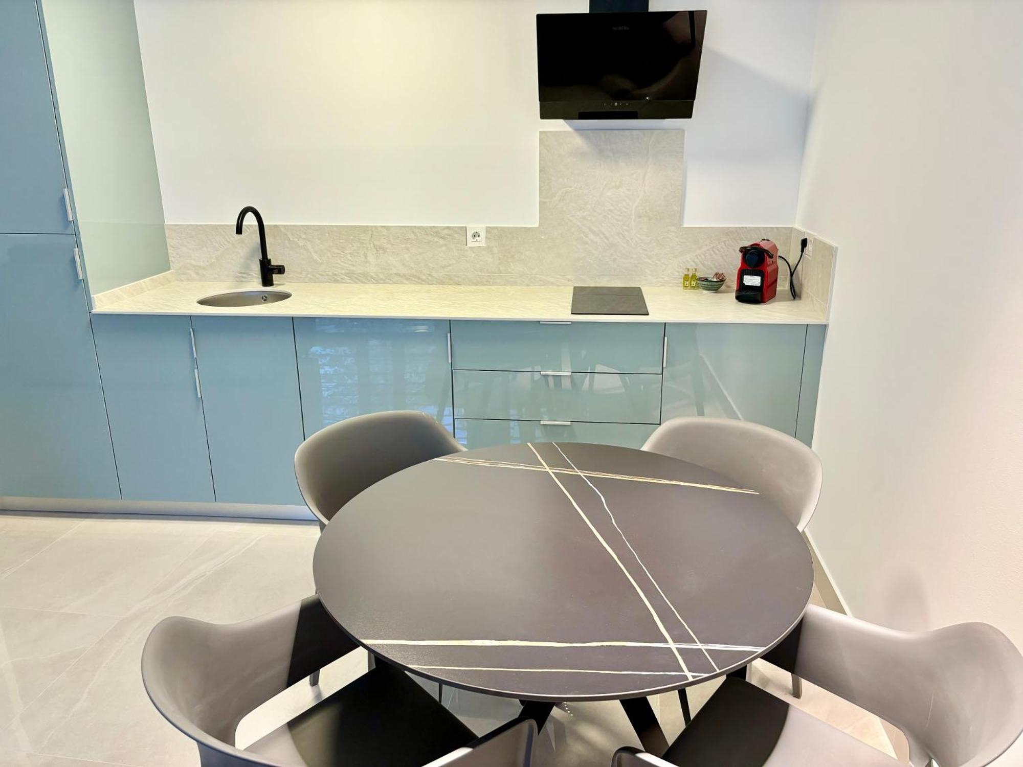Gulliver Suites Valence Extérieur photo