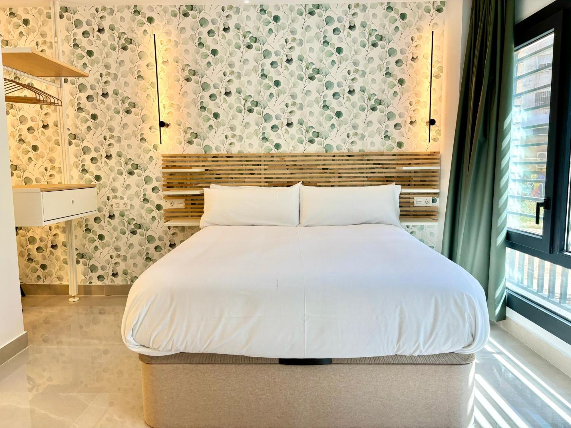 Gulliver Suites Valence Extérieur photo