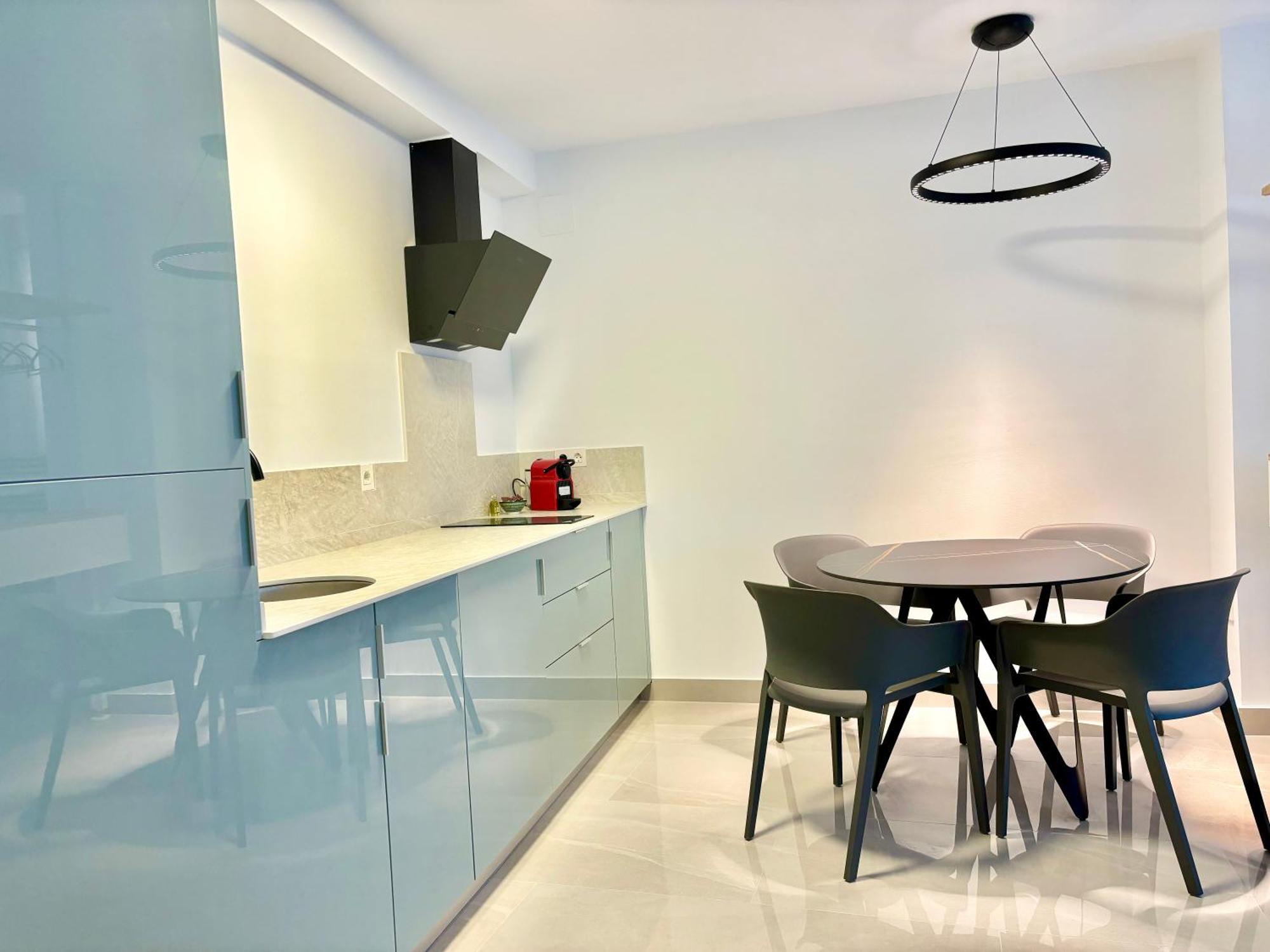 Gulliver Suites Valence Extérieur photo