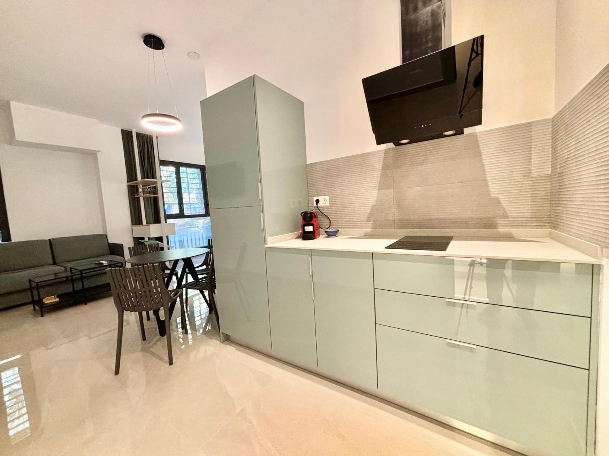 Gulliver Suites Valence Extérieur photo